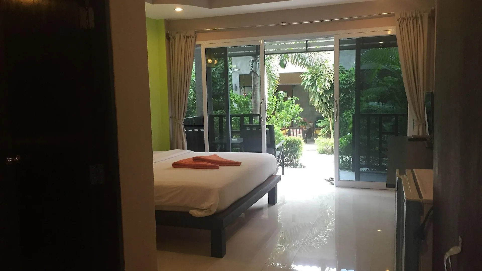Baan Suan Ta Hotel Tau-sziget
